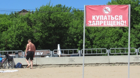 Пляж на новой набережной Саратова может стать грязнее Затона