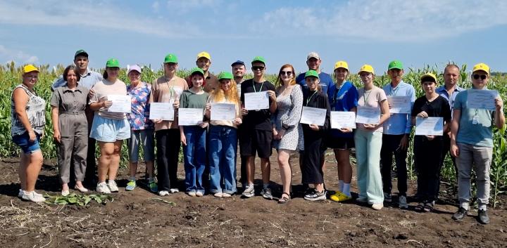 ПЕРСПЕКТИВЫ СЕЛЕКЦИИ В РУКАХ МОЛОДЫХ