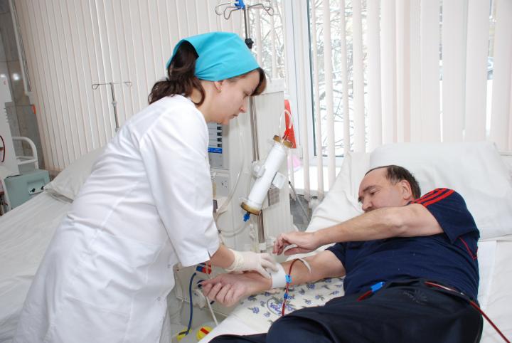 ЗАТЯНУТЬ ПОЛИС