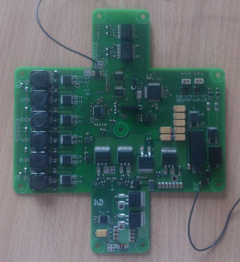 Модуль контроля и управления для перспективной литиевой аккумуляторной батареи.