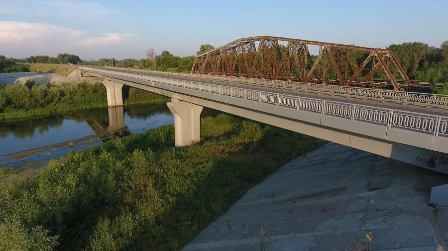 Мостовой переход через реку Хопёр и старицу реки Хопёр на автодороге Аркадак — Турки.