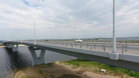 Мостовой переход через судоходный канал в г. Балаково Саратовской области.