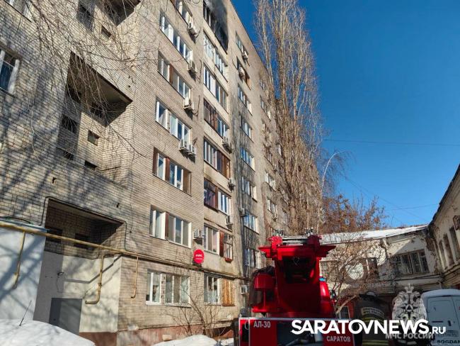 Выселение алкашей из квартиры. Заявление о выселении сожителя образец. Как выгнать алкоголика из квартиры. Бомж на лестничной клетке. Выселили алкаша из квартиры.