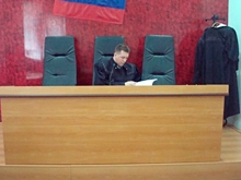 Студенты СГЮА показали школьникам "суд с участием присяжных заседателей"