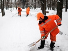 На Рахова продолжится комплексная очистка от снега