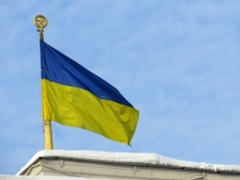 Новости из Украины снова топят рубль