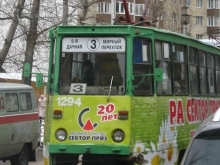 В Саратове трамвай на остановке расстреляли из автомата