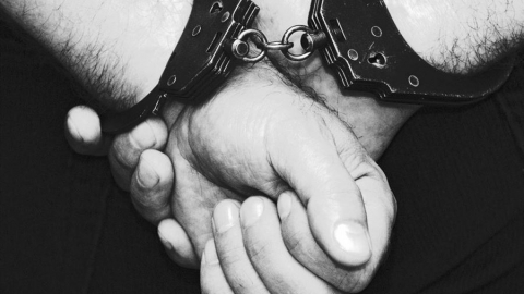 В Усть-Курдюме арестован чиновник за попытку хищения бюджетных денег