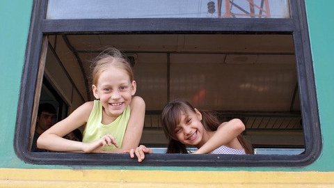 Приволжская железная дорога информирует о порядке перевозки детей в поездах дальнего следования