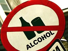 Онищенко ратует за полный запрет рекламы алкоголя в РФ