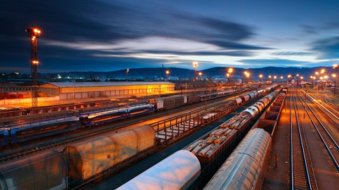 С начала 2015 года со станций Приволжской железной дороги отправлено свыше 20 млн тонн грузов
