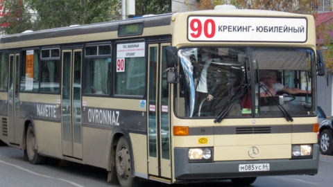 В Саратове на Московской автобус №90 сбил женщину