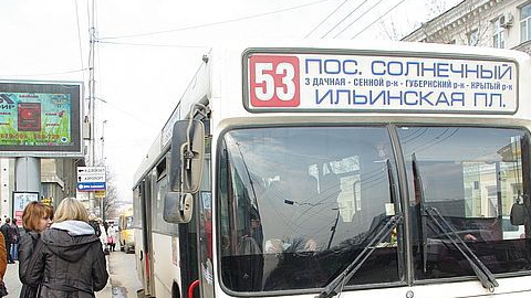 В центре Саратова женщину сбил автобус №53