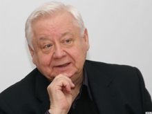 Олег Табаков возглавил наблюдательный совет Общественного телевидения
