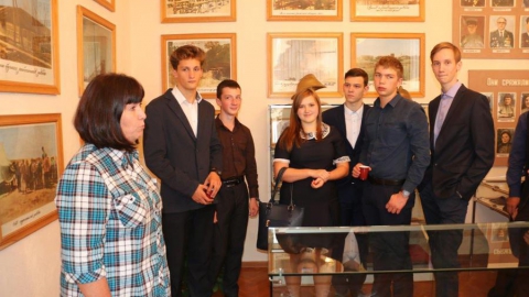 Состоялась экскурсия в музей НПЗ  учеников "Роснефть-класса"