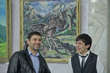 В фойе облдумы открылась выставка чеченских художников