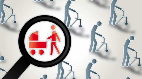 Рождаемость в Саратовской области упала на четыре процента