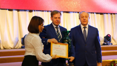 "Молочный комбинат Энгельсский" награжден призом губернатора