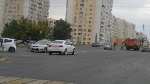 В Ленинском районе Саратова произошло ДТП