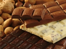 Парень украл из магазина шоколадки на пять тысяч рублей