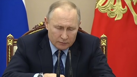 Путин дал бизнесу отсрочку по налогам и ввел мораторий на банкротство
