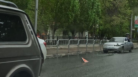 Пробка на дороге из Ленинского в центр образовалась после аварии
