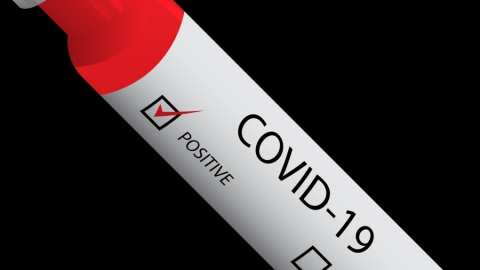 Количество контактных новых коронавирусных больных достигло весенних показателей