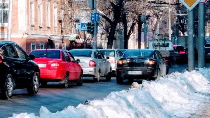 Региональное управление судебного департамента заказало шесть автомобилей за 4 миллиона рублей