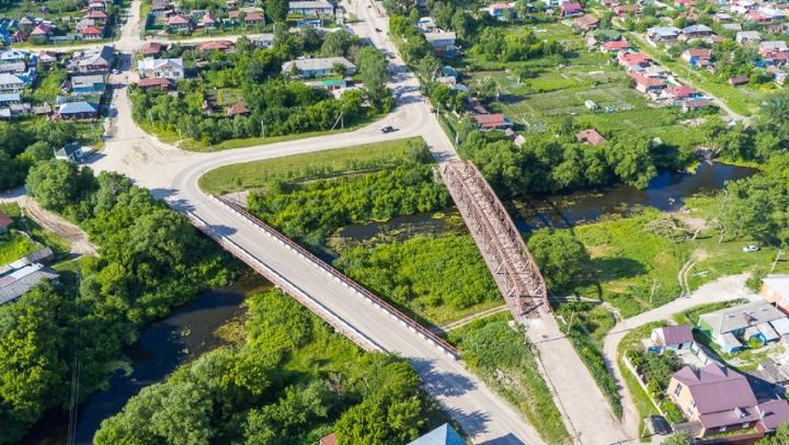 У исторического моста в Петровске благоустроят парк, солярий и установят памятник купцу