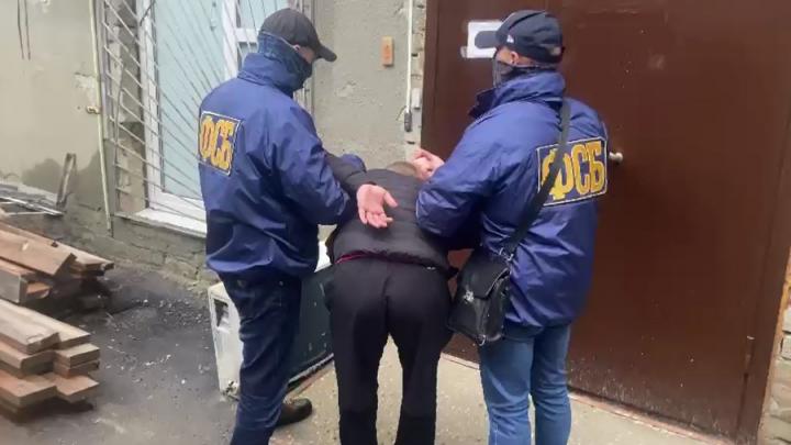 Саратовский зек-наркоман из колонии пропагандировал запрещенное в России «Исламское государство»