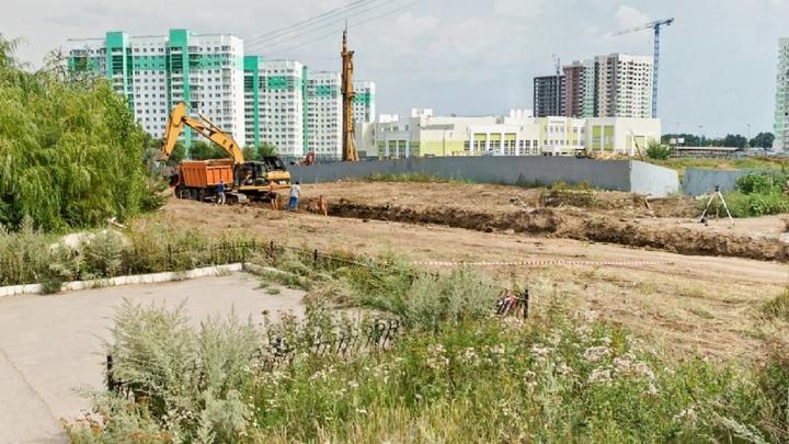 Мэрия Саратова изымает земельные участки для строительства дорог в Волжском районе