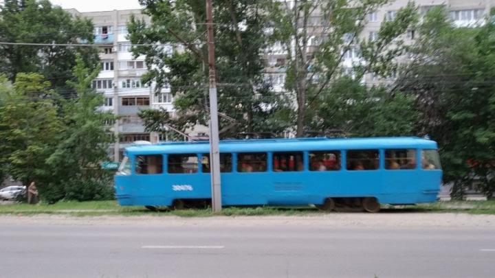 В Поливановке встал трамвай № 6