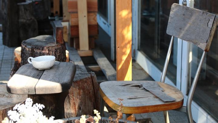 В Саратовской области упало производство стульев и оконных блоков