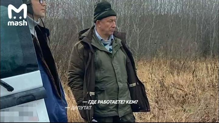 Депутата Рашкина задержали в Лысогорском районе с тушей лося в багажнике