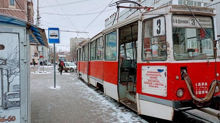 В Саратове остановились трамваи четырех маршрутов