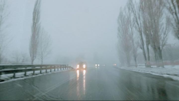 Сильный ветер, снегопад и метель в Саратовской области