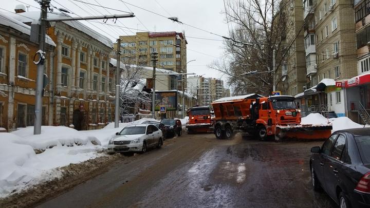 В Саратове для уборки снега перекроют пять улиц 