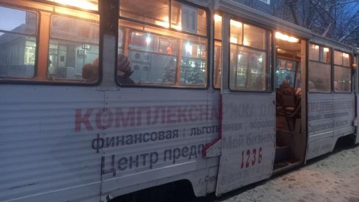 В Заводском трамвайном депо Саратова не хватает вагонов