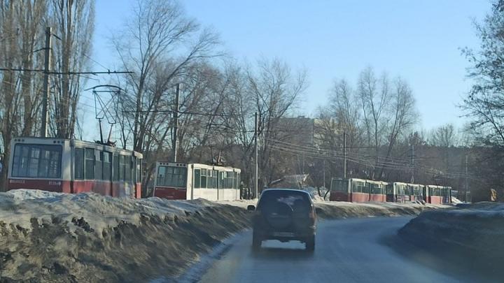 В Саратове вновь остановились трамваи № 11