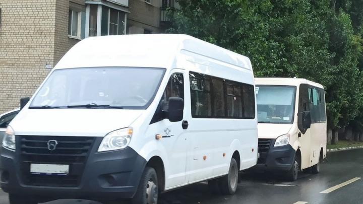 В Саратове закупают 10 микроавтобусов для многодетных семей