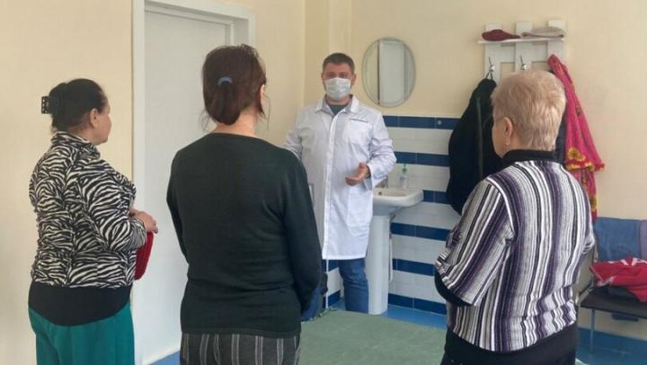 Волонтёры помогают временно размещённым в Саратове жителям Донбасса 