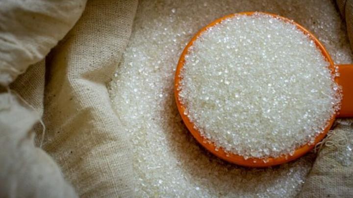 Эксперты объясняют спрос на сахар увеличением домашних заготовок