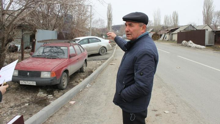 Жители Тепличного попросили установить на дороге «лежачих полицейских» 