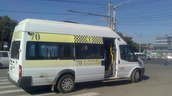 В Саратове сегодня подорожает проезд в автобусах № 70 и 63
