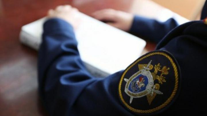 В Саратове полицейский пообещал за взятку трудоустроить дочь знакомого в Росгвардию 
