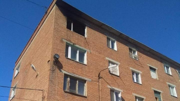 На пожаре в энгельсской пятиэтажке спаслись 36 жильцов