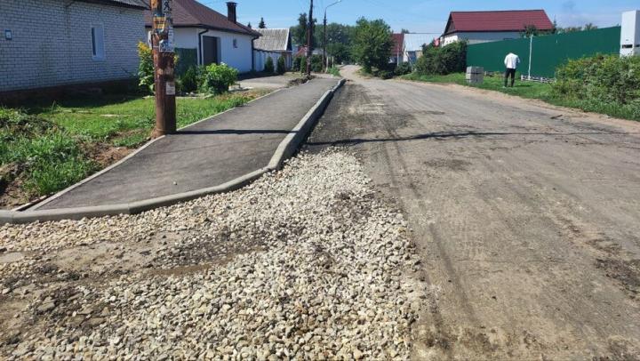 В Энгельсском районе подрядчика привлекли к ответственности за срыв сроков ремонта дорог