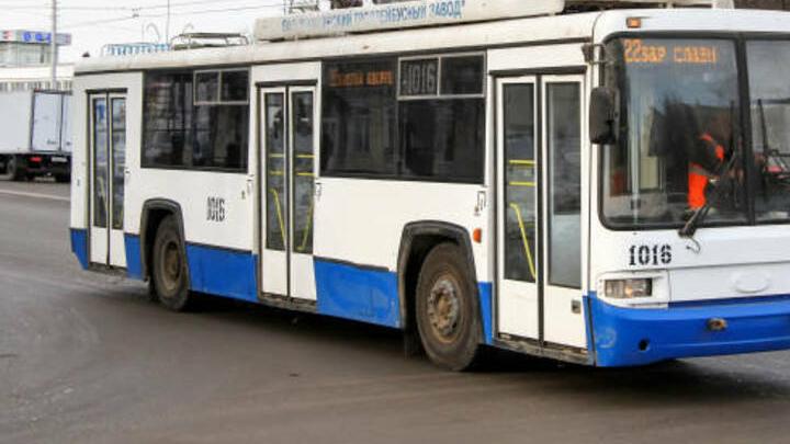 В Саратове прервано движение троллейбусного маршрута №2