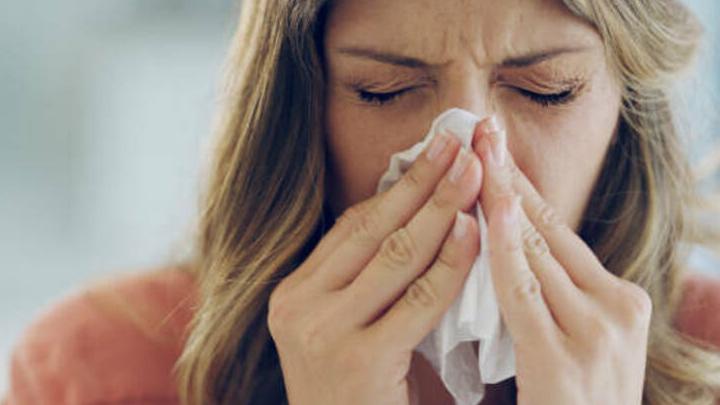 Роспотребнадзор: антибиотики в первые дни заболевания гриппом - большая ошибка