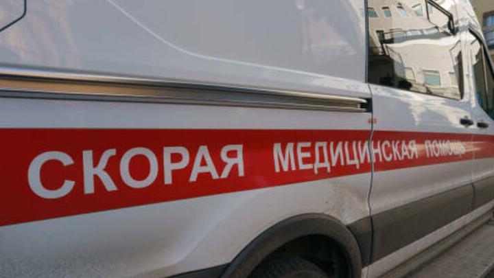 Жительница Саратова напала на фельдшера скорой помощи